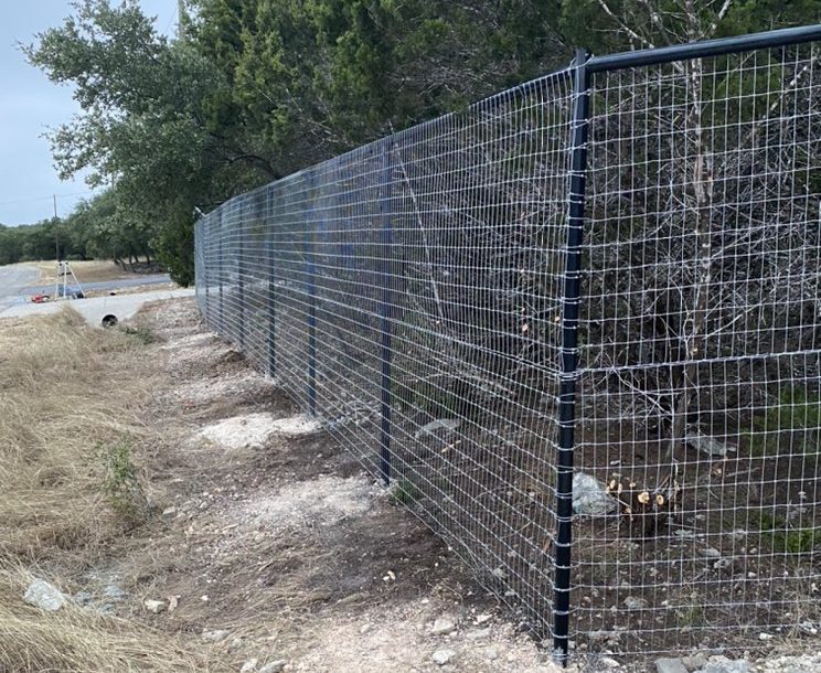 Rectangular Woven Wire Fence to Keep Deer Out
